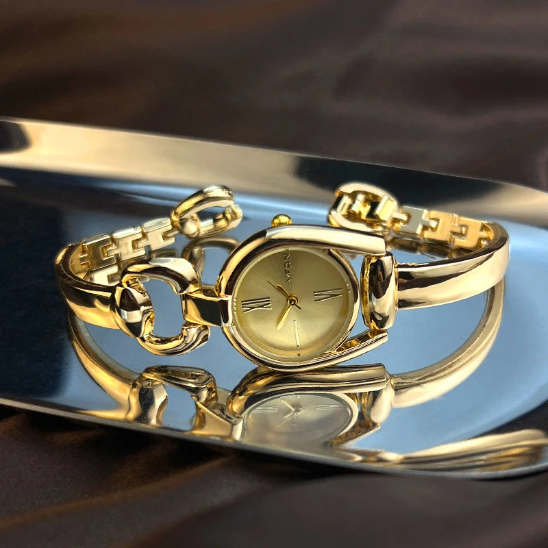 Retro Button Quartz Watch