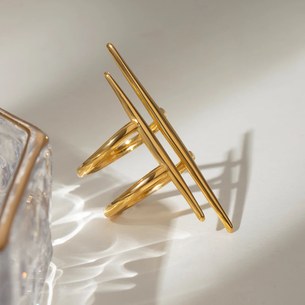 Aurelia Parallel Ring