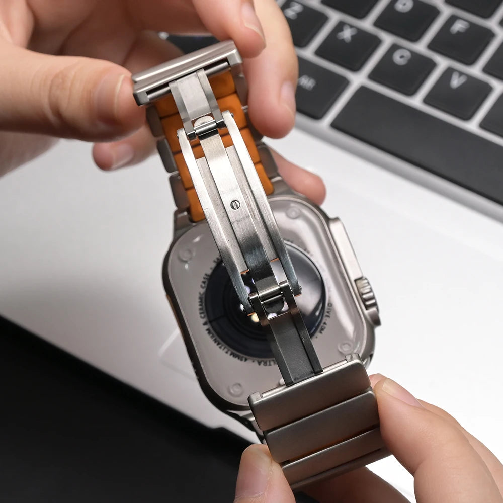 Titan Edge Magnetic Apple Watch Strap