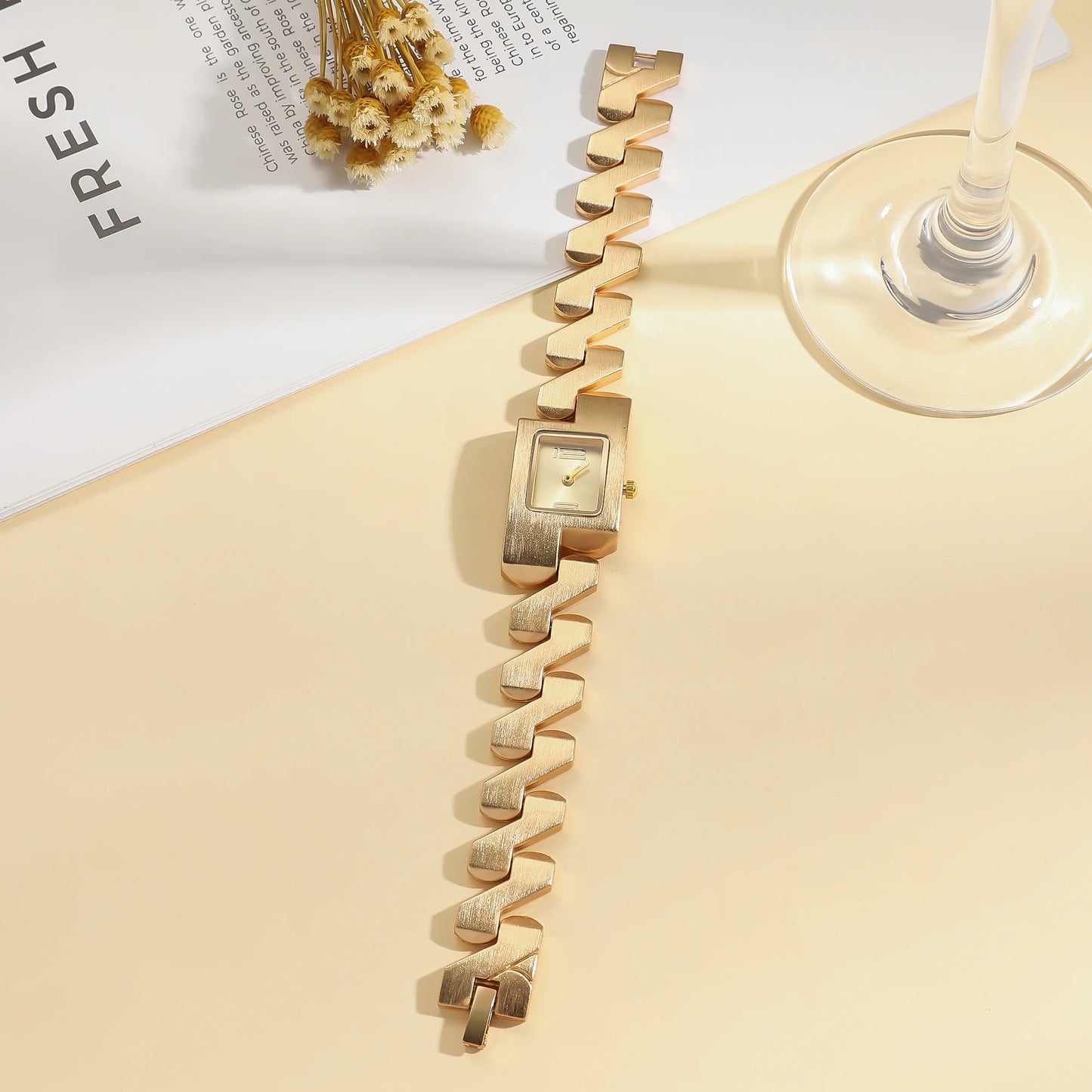 Vintage-Inspired Gold Bracelet Watch