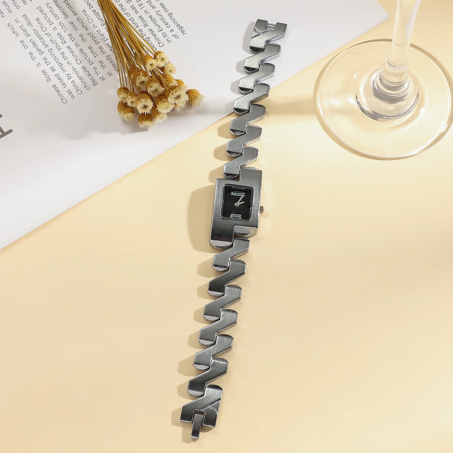 Vintage-Inspired Gold Bracelet Watch